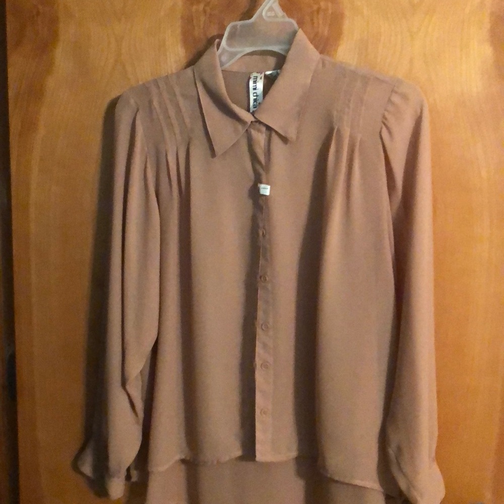 Women’s blouse